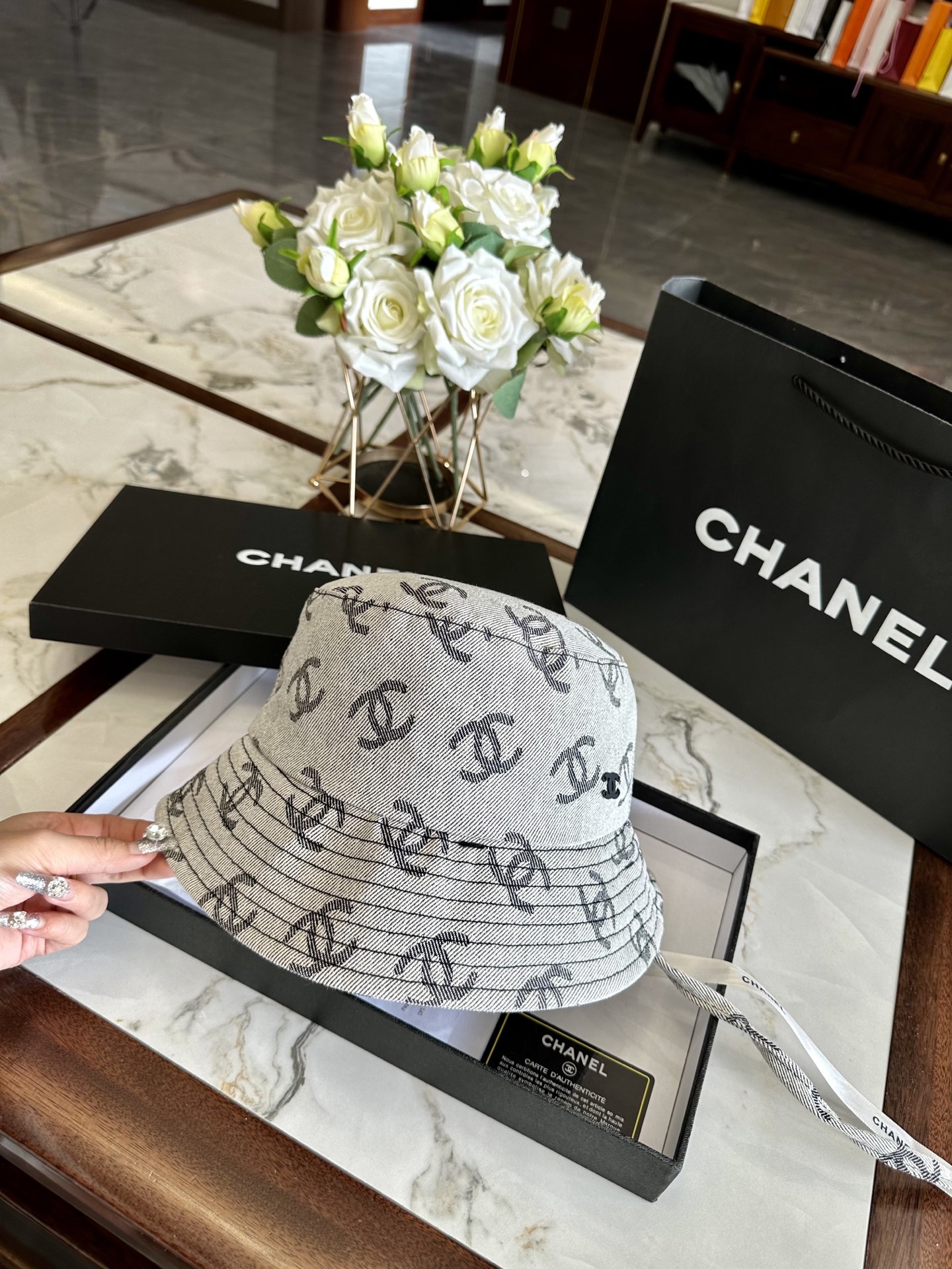 chanel hat model 86